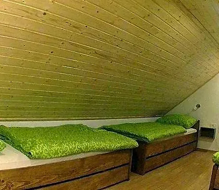 Hotel Kresnicka 3*